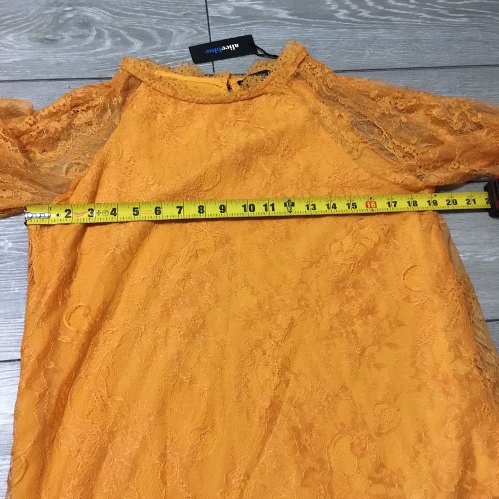 NWT ALICE BLUE Orange Unconventional Lace 3/4 Sleeve Top M - Picture 6 of 9